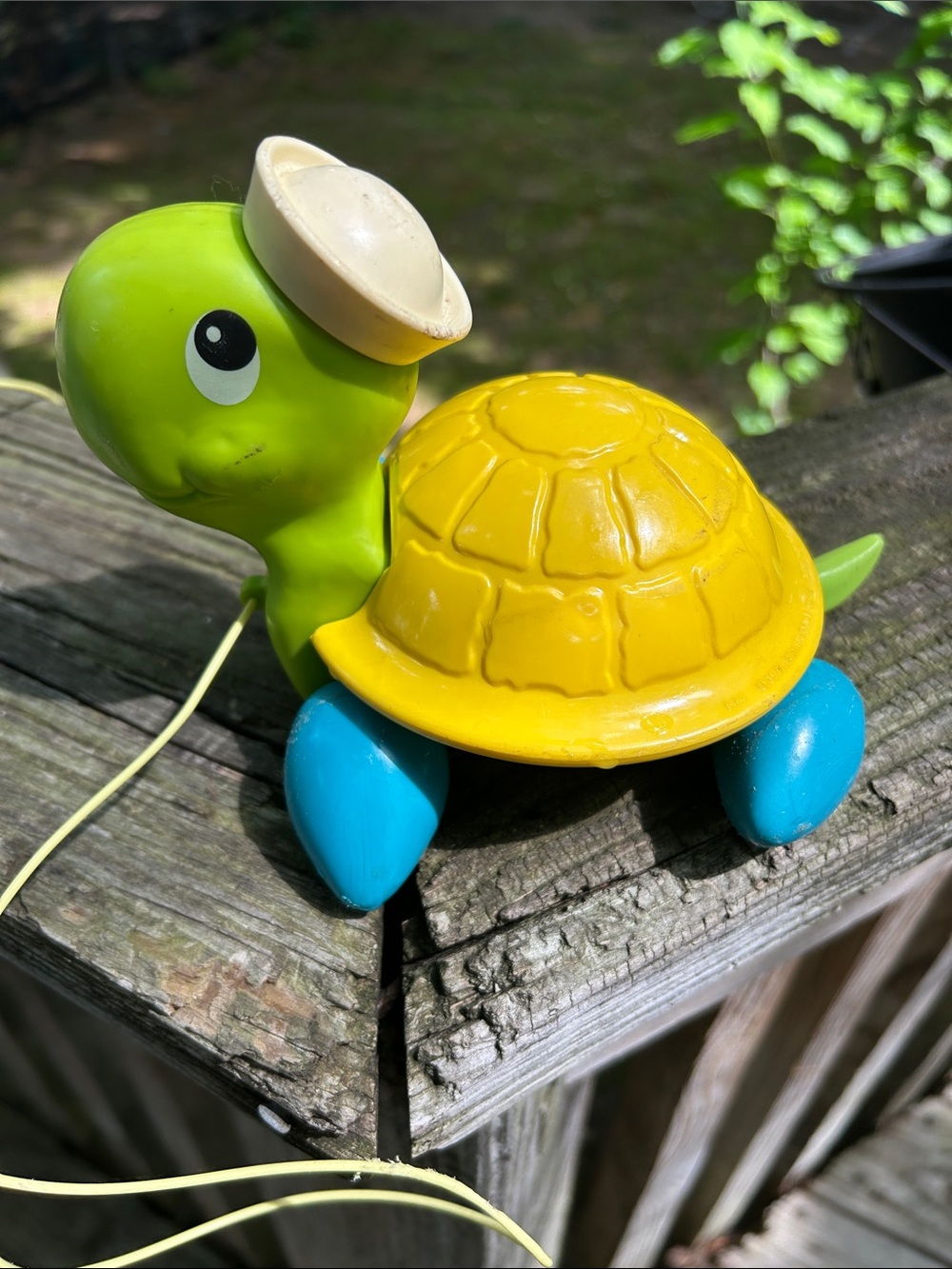 Fisher Price Turtle Tag Along  Pull Toy #644- Vintage